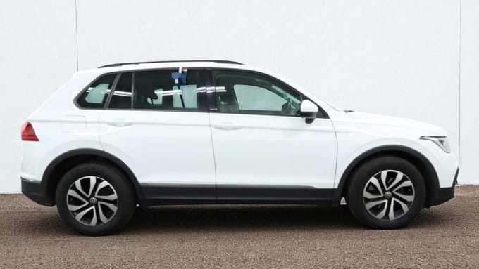 2025 Volkswagen Tiguan