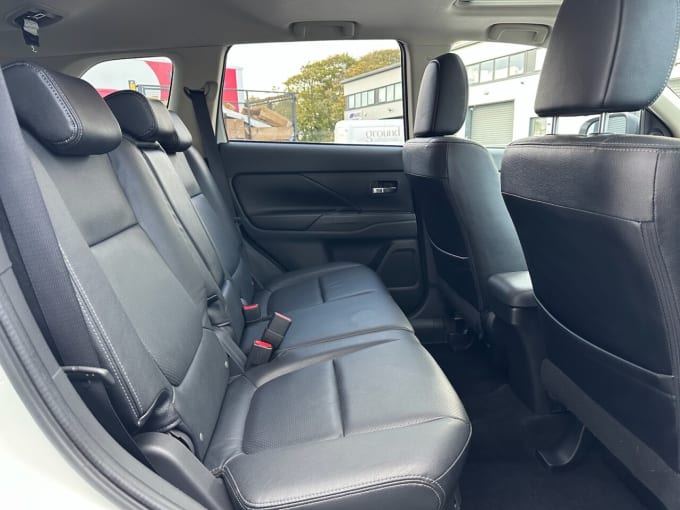 2025 Mitsubishi Outlander
