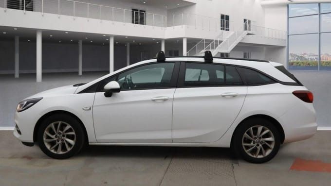 2025 Vauxhall Astra