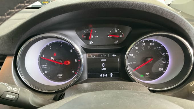 2025 Vauxhall Astra