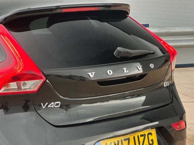 2017 Volvo V40