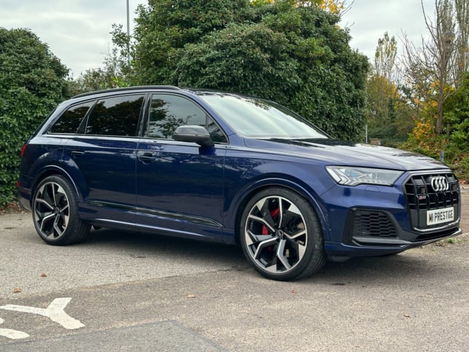 2025 Audi Sq7