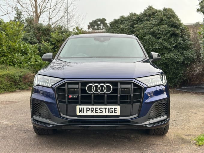 2025 Audi Sq7