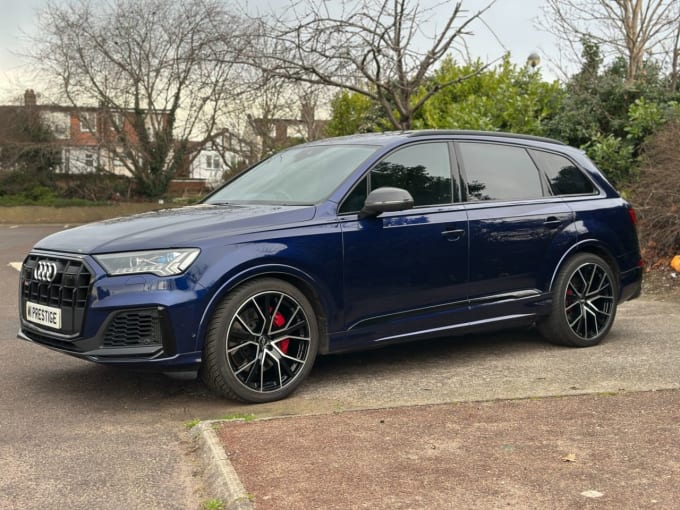 2025 Audi Sq7