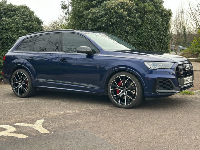 2025 Audi Sq7
