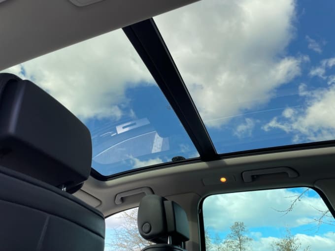 2025 Volkswagen Touareg