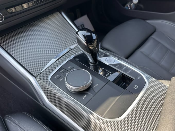 2025 BMW 3 Series