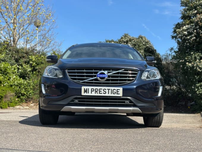 2025 Volvo Xc60