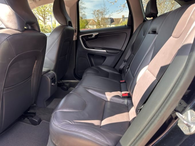 2025 Volvo Xc60