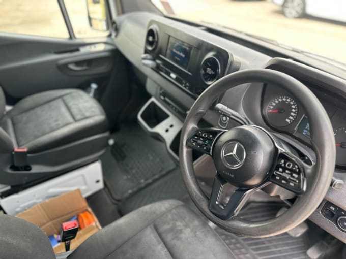 2025 Mercedes-benz Sprinter