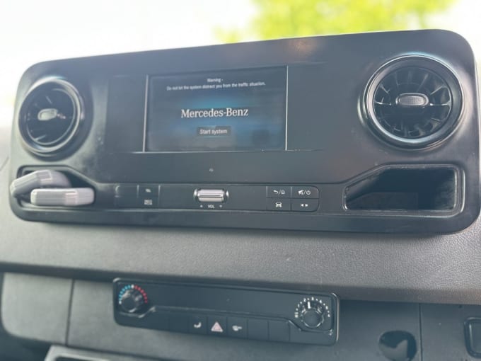 2025 Mercedes-benz Sprinter