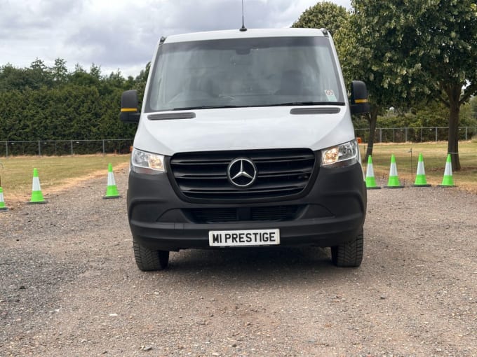 2025 Mercedes-benz Sprinter