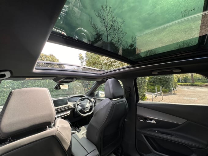 2025 Peugeot 3008