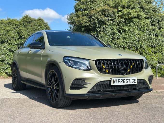 2025 Mercedes-benz Glc