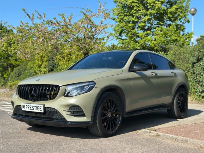 2025 Mercedes-benz Glc