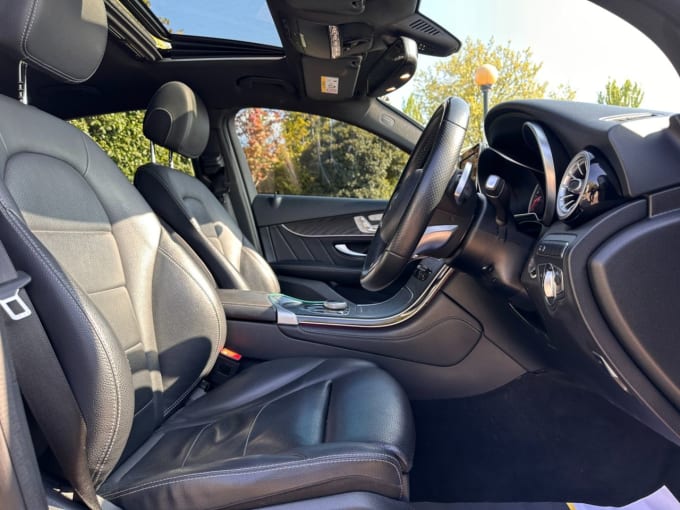 2025 Mercedes-benz Glc