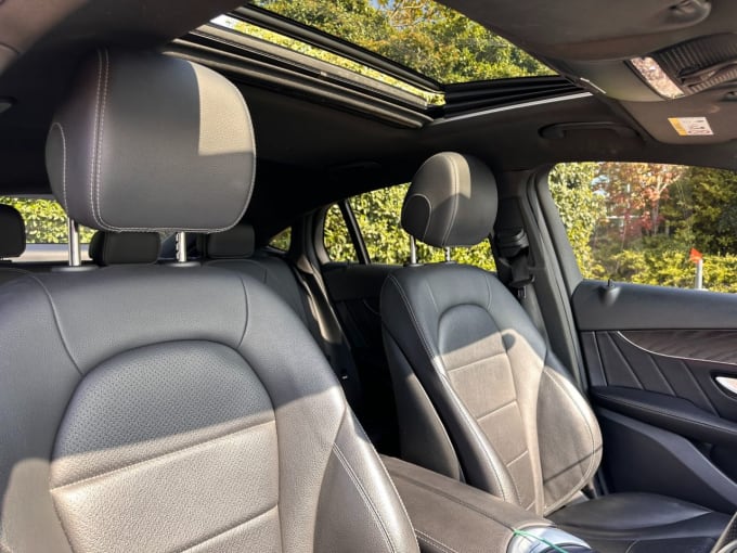 2025 Mercedes-benz Glc