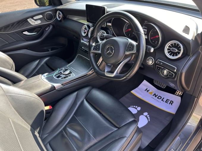 2025 Mercedes-benz Glc