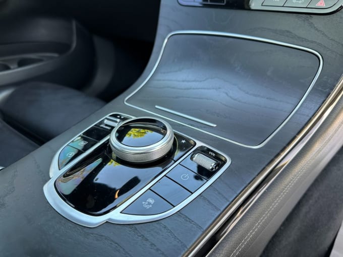 2025 Mercedes-benz Glc