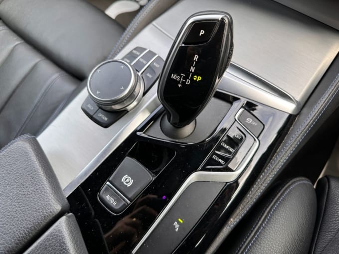 2025 BMW 5 Series