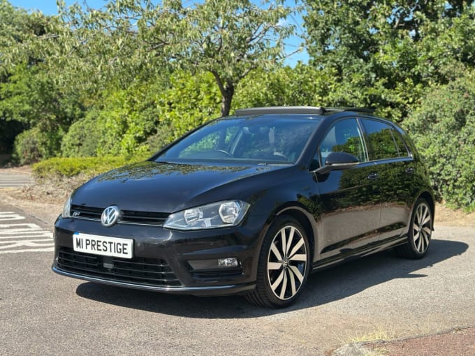 2025 Volkswagen Golf