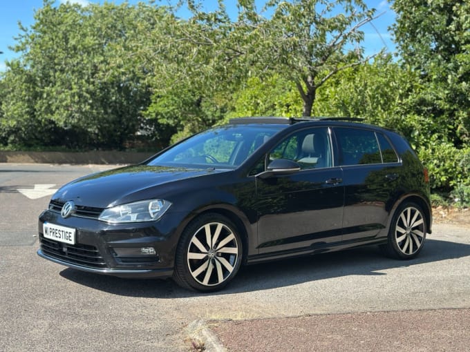 2025 Volkswagen Golf