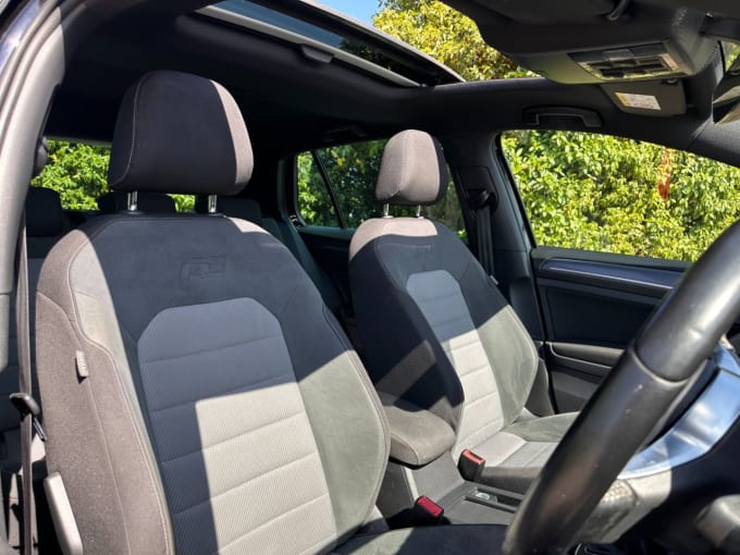 2025 Volkswagen Golf