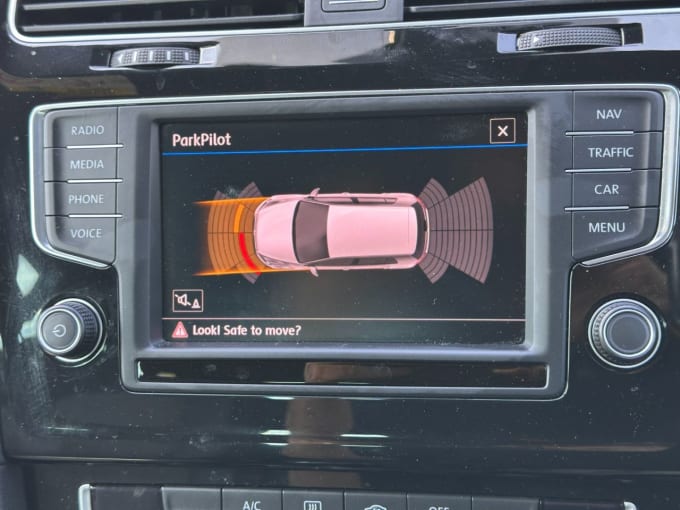 2025 Volkswagen Golf