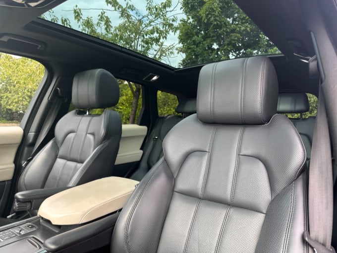 2025 Land Rover Range Rover Sport