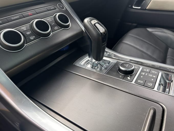 2025 Land Rover Range Rover Sport