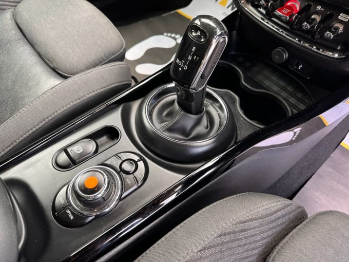 2025 Mini Clubman