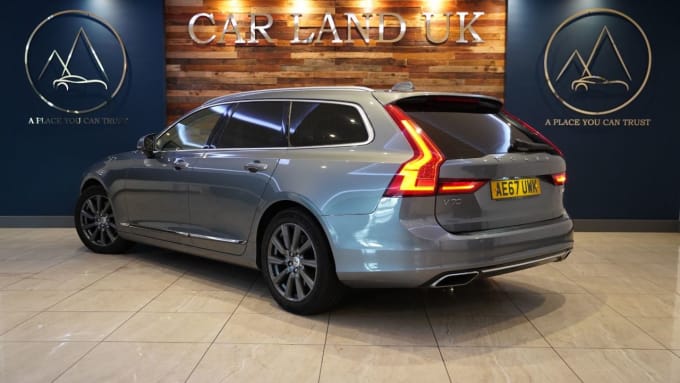 2024 Volvo V90