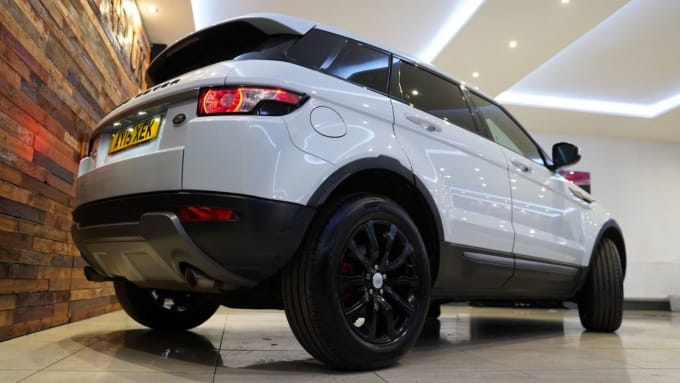 2025 Land Rover Range Rover Evoque