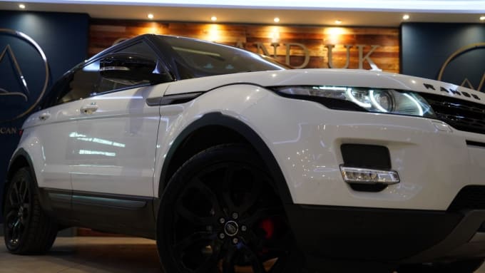 2025 Land Rover Range Rover Evoque