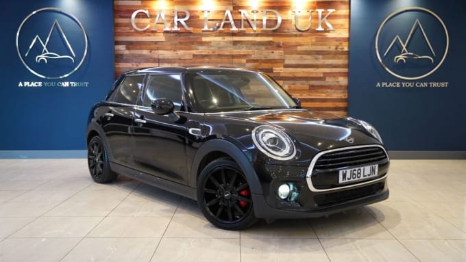 2025 Mini Hatch