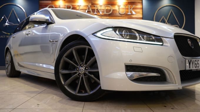 2025 Jaguar Xf