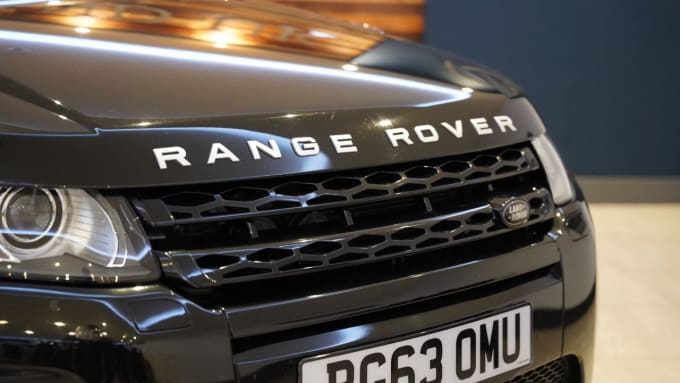 2025 Land Rover Range Rover Evoque