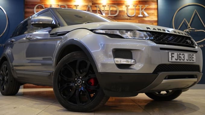 2025 Land Rover Range Rover Evoque