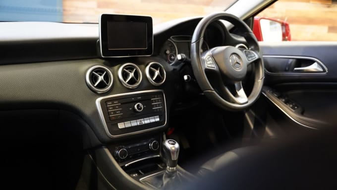 2025 Mercedes-benz A-class