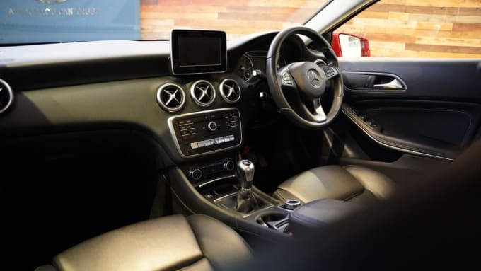 2025 Mercedes-benz A-class