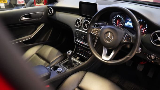 2025 Mercedes-benz A-class