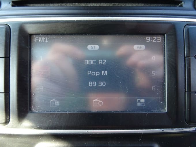 2025 Kia Carens