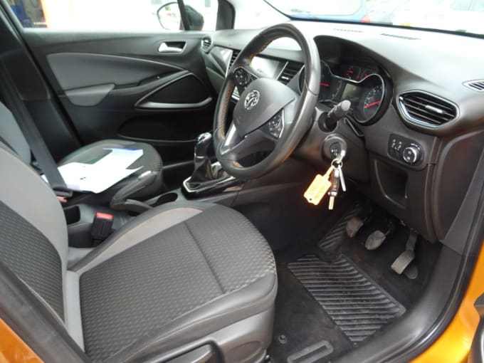 2025 Vauxhall Crossland X
