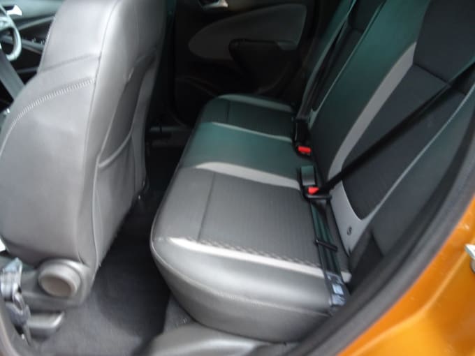 2025 Vauxhall Crossland X