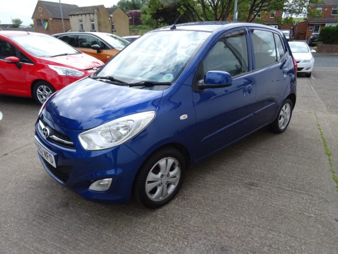 2025 Hyundai I10