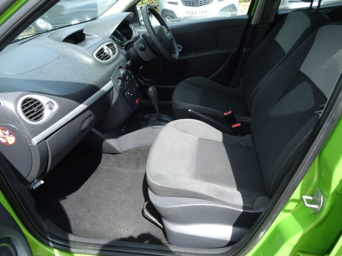 2025 Renault Clio