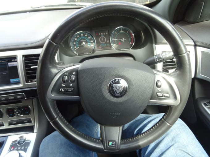 2025 Jaguar Xf