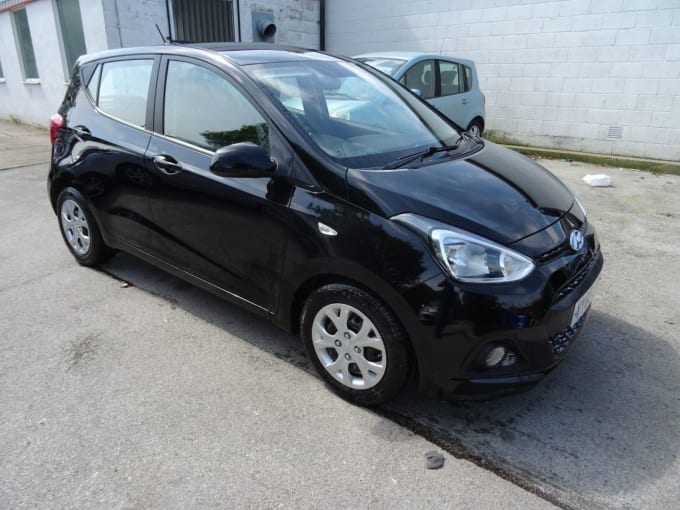 2025 Hyundai I10