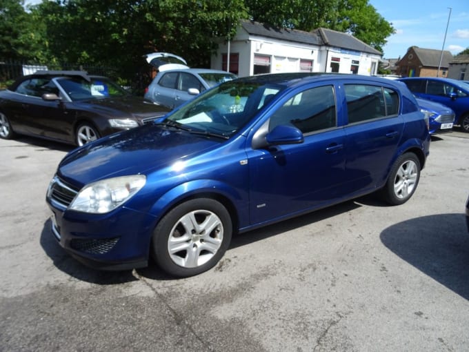 2025 Vauxhall Astra