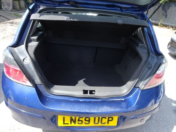 2025 Vauxhall Astra